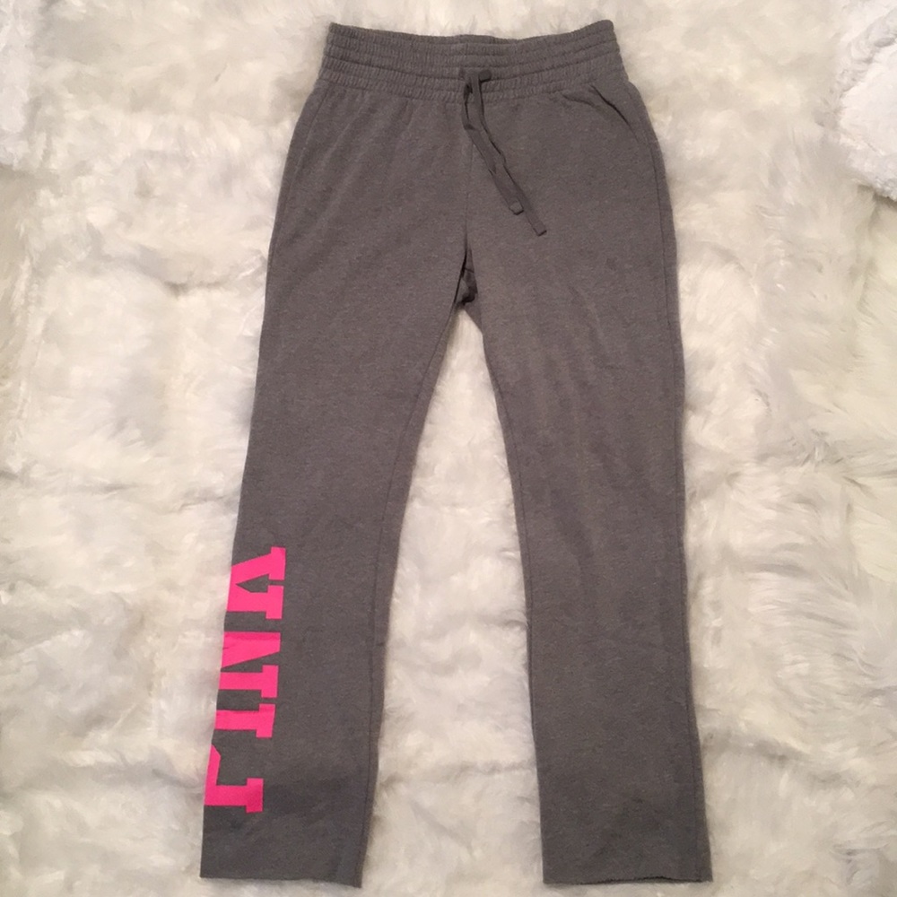 PINK VS Lounge Set! - Picture 5 of 6
